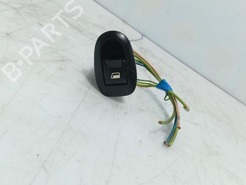 Used Right rear window switch Right rear window switch CITROËN C3 I (FC_, FN_) 1.4 HDi (68 hp) 36527142 36527142