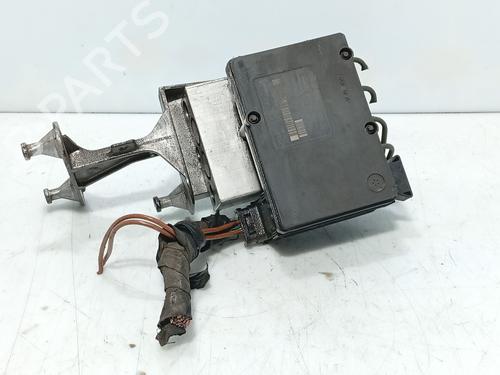 Used ABS pump ABS pump MERCEDES-BENZ C-CLASS (W203) C 180 Kompressor (203.046) (143 hp) 36353363 36353363