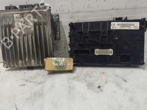 Used Engine control unit (ECU) RENAULT CLIO II (BB_, CB_) 1.5 dCi (B/CB08) (82 hp) 31106382