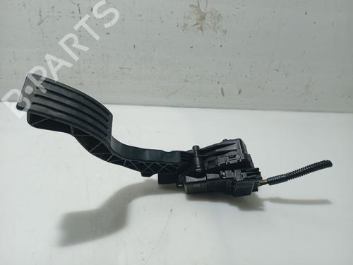 Pédale VOLVO S40 II (544) [2003-2012]  31630280