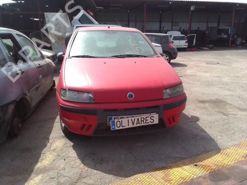 Brugte FIAT PUNTO (176_) 55 1.1 (54 hp) 4370356