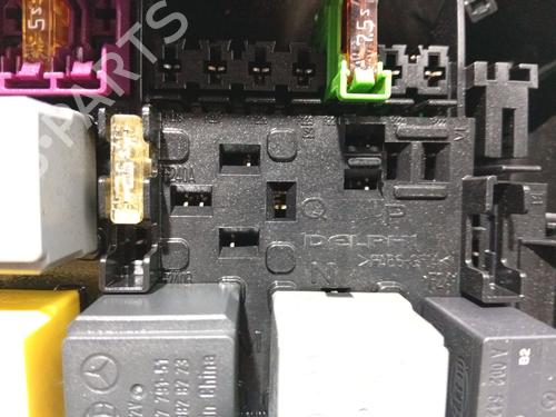 Fuse box MERCEDES-BENZ A-CLASS (W176) A 200 CDI / d (176.008) | BP31103953E1