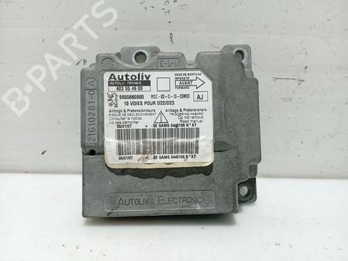 Centralita airbag PEUGEOT 407 (6D_) 2.0 HDi 135 (6DRHRH, 6DRHRE, 6DRHRG, 6DRHRJ) (136 hp) 31105685