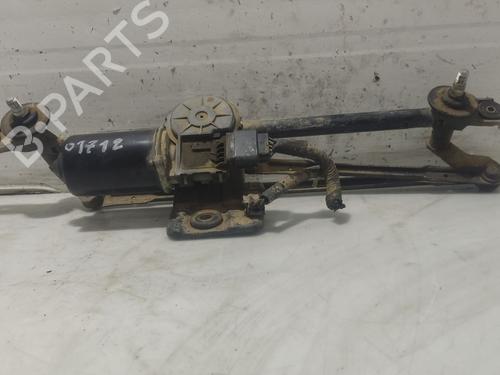 Used Front wiper motor KIA SPORTAGE II (JE_, KM_) [2004-2011]  31112243