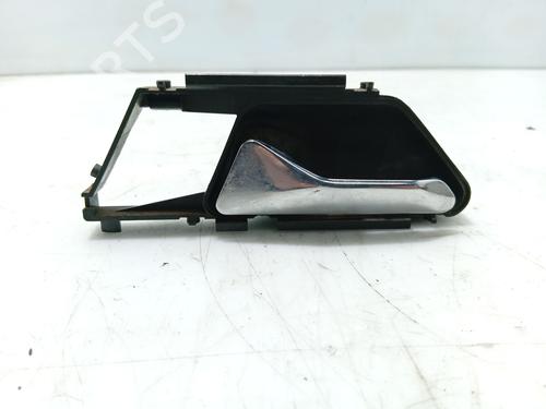 Used Front left interior door handle MERCEDES-BENZ 124 Saloon (W124) [1984-1993]  31132078