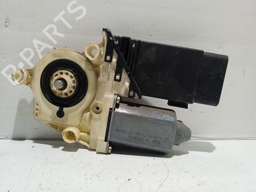 Used Right rear window motor Right rear window motor 19009703 19009703