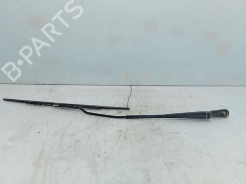 Used Front windshield wiper arm Front windshield wiper arm 36805202 36805202