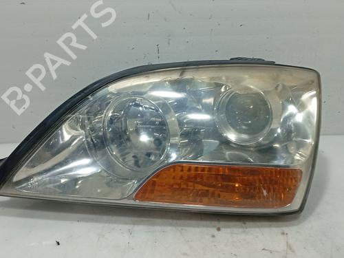Left headlight KIA SORENTO I (JC) 2.5 CRDi 4WD | BP36109699C28 - Image 2