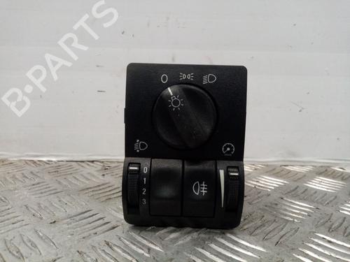 Hovedlysbryter Hovedlysbryter SUZUKI IGNIS I (FH) [2000-2005] 18993223 18993223