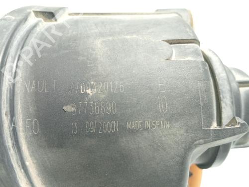 Left front fog light RENAULT MEGANE I Classic (LA0/1_) 1.6 16V (LA00, LA04, LA0B, LA11, LA16, LA19, LA1J, LA1K,... | BP25593231C30 