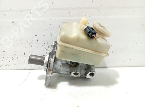brake-master-cylinder-mercedes-benz-a-class-w168-1997-1998-1999-2000-2001-2002-2003-2004-2005-31098233 main image