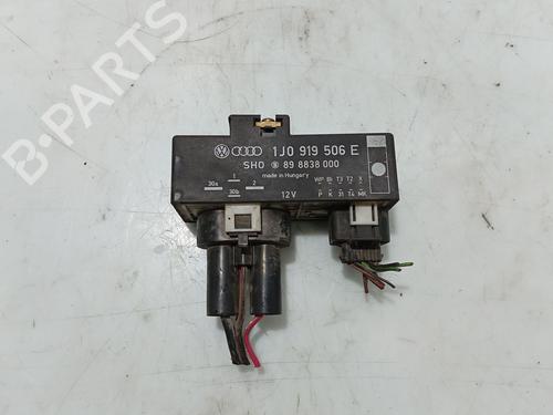 Used Electronic module SEAT IBIZA II (6K1) 1.9 TDI (90 hp) 31125150