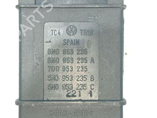 Warning switch VW POLO (6N2) 1.4 16V | BP36153047I22 - Image 2
