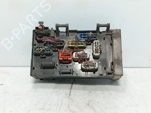 Boîte à Fusibles Boîte à Fusibles CHRYSLER VOYAGER IV (RG, RS) 2.4 (151 hp) 36453424 36453424
