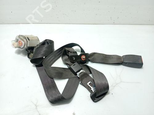 Sikkerhedssele bag midten HYUNDAI ACCENT III (MC) 1.4 GL (97 hp) 31098095