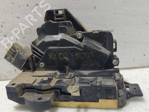 Venstre bagtil lås FORD FOCUS I Turnier (DNW) [1999-2007]  31105358