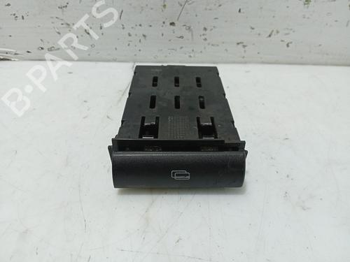 Guantera SEAT IBIZA II (6K1) 1.4 i (60 hp) 31107711