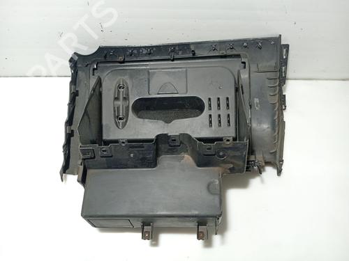 Glove box SEAT CORDOBA (6L2) 1.9 TDI | BP31104805C95