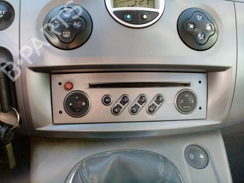 Engine control unit (ECU) RENAULT SCÉNIC II (JM0/1_) 2.0 dCi (JM1K) | BP18986786M57 