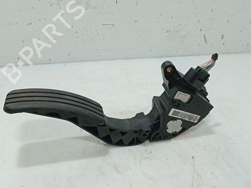 Pedal Pedal RENAULT MEGANE III Hatchback (BZ0/1_, B3_) 1.5 dCi (106 hp) 32685645 32685645