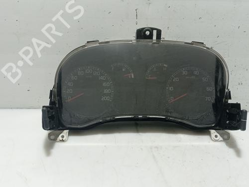 Used Instrument cluster FIAT PUNTO (188_) 1.2 60 (188.030, .050, .130, .150, .230, .250) (60 hp) 32304004