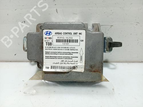 Used ECU airbags HYUNDAI ACCENT III (MC) 1.4 GL (97 hp) 31098090