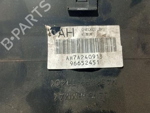 Instrument cluster CHEVROLET AVEO / KALOS Hatchback (T200) 1.4 | BP31101637C47