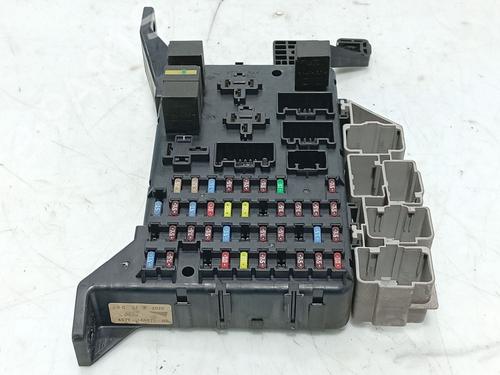 Used Fuse box Fuse box FORD MONDEO III (B5Y) 2.0 TDCi (130 hp) 33809800 33809800