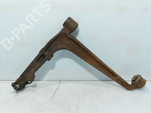 Used Right front suspension arm Right front suspension arm VW TRANSPORTER T4 Van (70A, 70H, 7DA, 7DH) 2.5 TDI (102 hp) 36700648 36700648