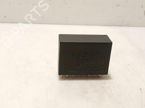 electronic-module-mercedes-benz-c-class-w202-1993-1994-1995-1996-1997-1998-1999-2000-32026452 main image