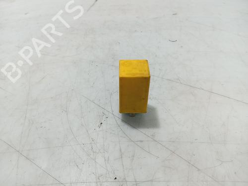 Used Electronic module FIAT BRAVO I (182_) 1.9 JTD 105 (105 hp) 31190061