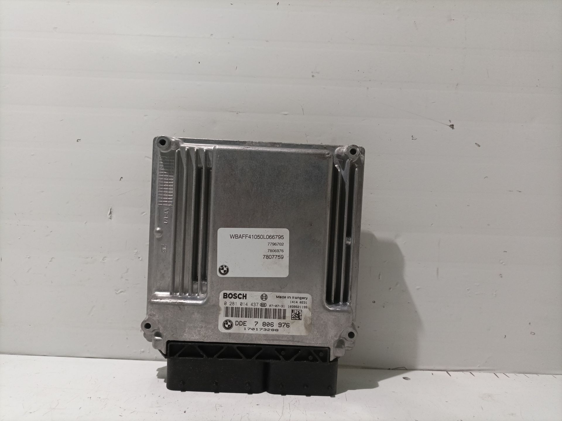 Engine control unit (ECU) BMW X5 (E70) 3.0 d 19009500 | B-Parts
