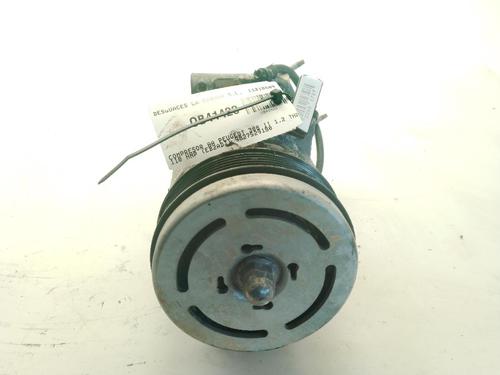 Used AC compressor AC compressor PEUGEOT 308 II (LB_, LP_, LW_, LH_, L3_) 1.2 THP 110 (110 hp) 25781573 25781573