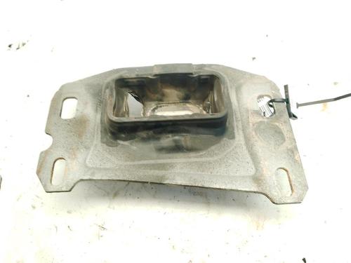 Used Engine mount Engine mount PEUGEOT 5008 II (MC_, MJ_, MR_, M4_) 1.6 BlueHDi 120 (MCBHZH, MCBHZW) (120 hp) 29129633 29129633