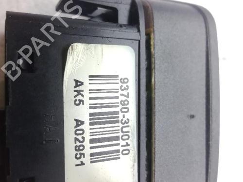 Warning switch KIA SPORTAGE III (SL) 1.7 CRDi | BP24044507I22 - Image 3