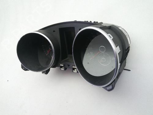 Instrument cluster VW GOLF VI (5K1) 1.6 TDI | BP19040983C47 