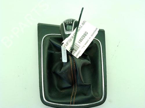 shift-knob-seat-leon-st-5f8-2012-2013-2014-2015-2016-2017-2018-2019-2020-30506913 main image