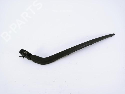 Used Rear windshield wiper arm TOYOTA AURIS (_E15_) 1.4 D-4D (NDE150_, NDE150R) (90 hp) 24042326