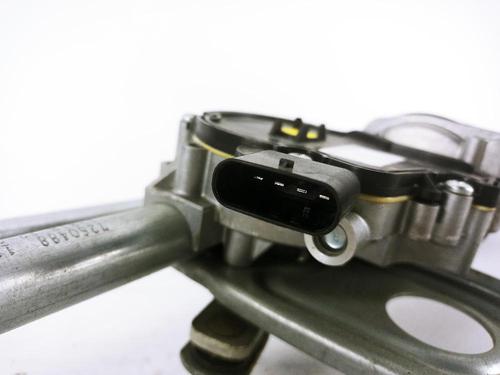 Front wiper motor BMW 3 Touring (F31) 318 d | BP18377121M29