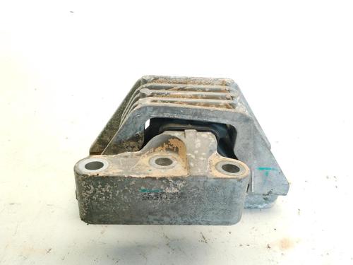 Used Engine mount Engine mount MG MG HS (AS23) 1.5 EHS Hybrid (CSA6463) (258 hp) 26673093 26673093