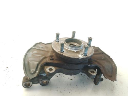 Left front steering knuckle TOYOTA AVENSIS Saloon (_T25_) 2.2 D-4D (ADT251_, ADT251R) | BP27472579M25 