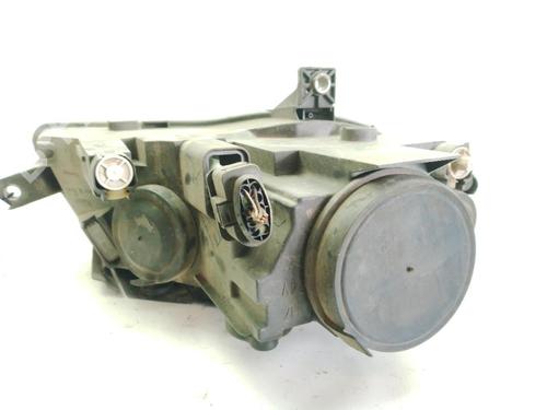 Left headlight VW PASSAT B6 (3C2) 2.0 TDI 16V | BP35774596C28 - Image 2