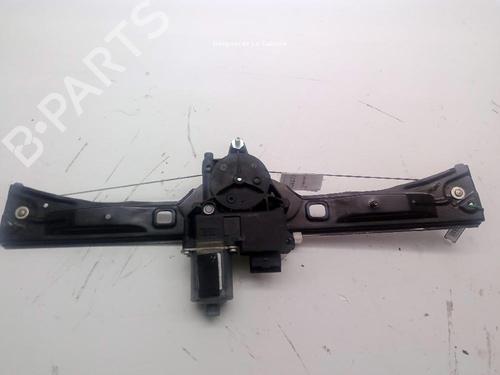 Lève-vitre avant droit FIAT QUBO (225_) 1.3 D Multijet (225CXB1A, 225AXB1A, 225CXB11, 225AXB11,... | BP30746976C23