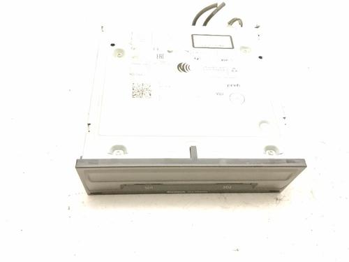 Used Radio Radio 38718704 38718704