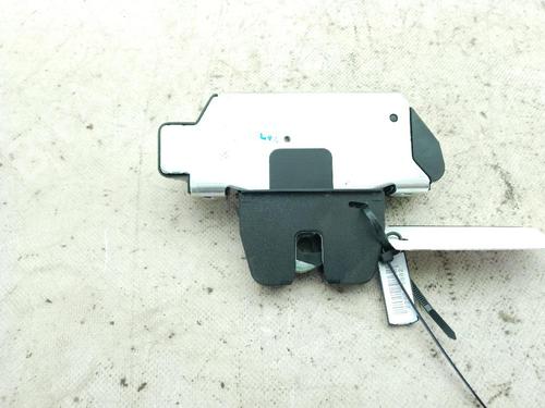Used Tailgate lock Tailgate lock PEUGEOT 208 II (UB_, UP_, UW_, UJ_) 1.5 BlueHDI 100 (102 hp) 24862571 24862571