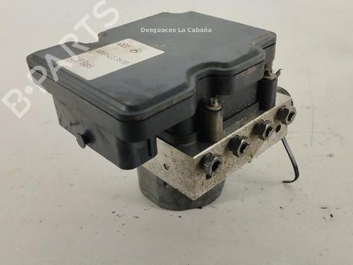 Módulo de ABS MERCEDES-BENZ GLA-CLASS (X156) GLA 200 CDI / d (156.908) (136 hp) 31988863