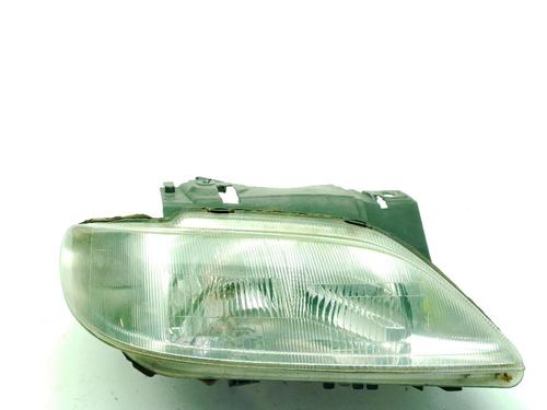 Used Right headlight Right headlight CITROËN XSARA (N1) 1.9 D (70 hp) 33688730 33688730