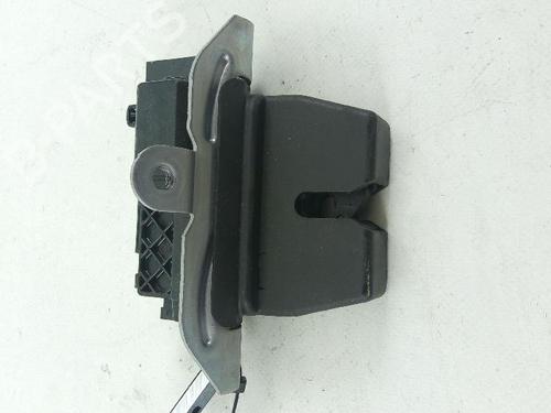 Used Tailgate lock FORD MONDEO V Hatchback (CE) 1.5 EcoBoost (160 hp) 18373235