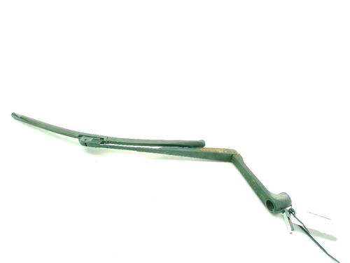 Used Front windshield wiper arm MITSUBISHI PAJERO II (V3_W, V2_W, V4_W, V5_W) 2.8 TD (V46W, V26W) (125 hp) 30506915