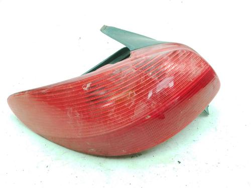 Used Left taillight PEUGEOT 206 Hatchback (2A/C) 1.4 i (75 hp) 24607575